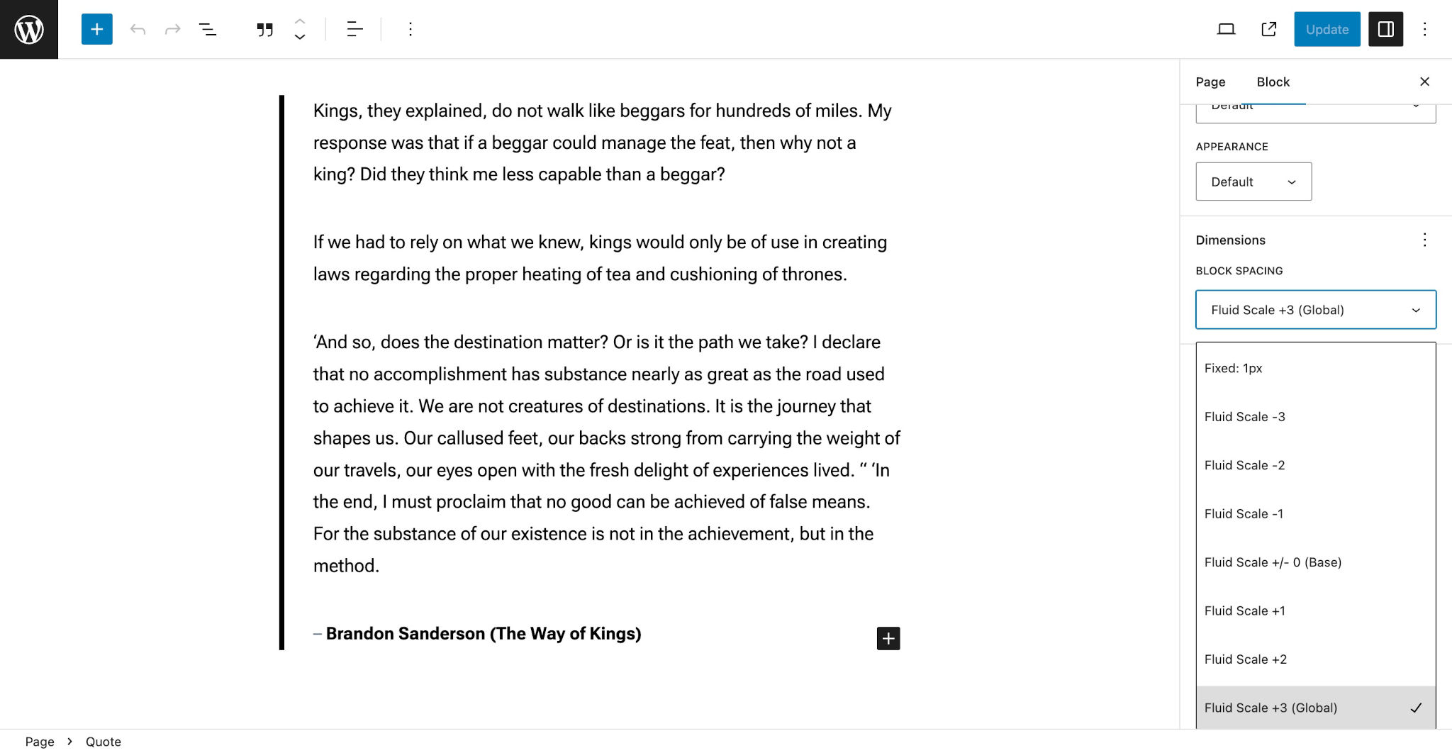 WordPress 文章编辑器内容画布中的引用块。侧边栏面板中显示了块间距下拉菜单，其中包含多个间距选项。